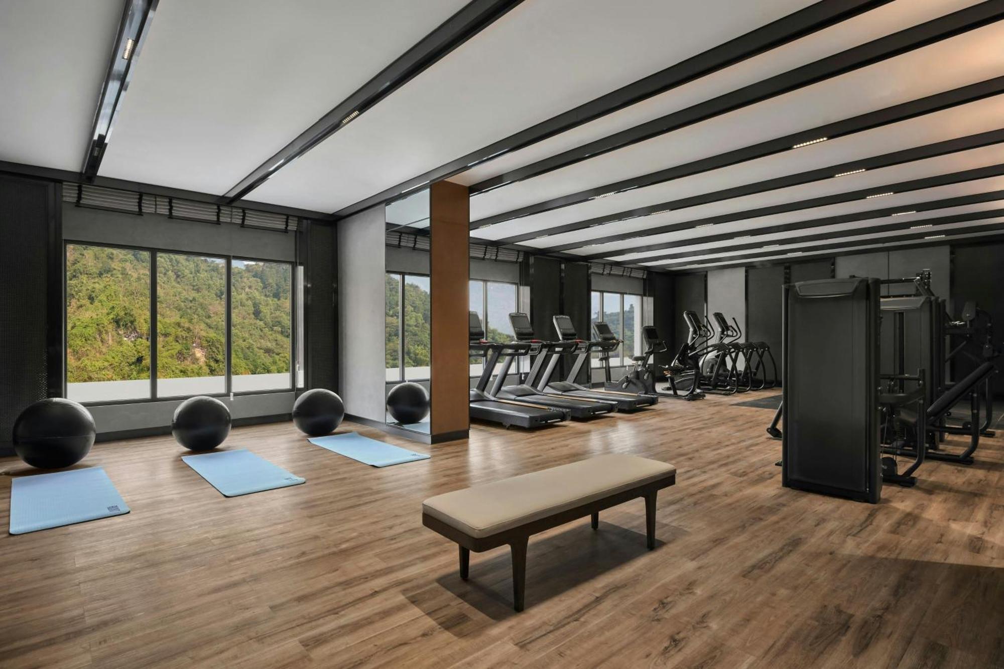 Four Points By Sheraton Hotel 5*