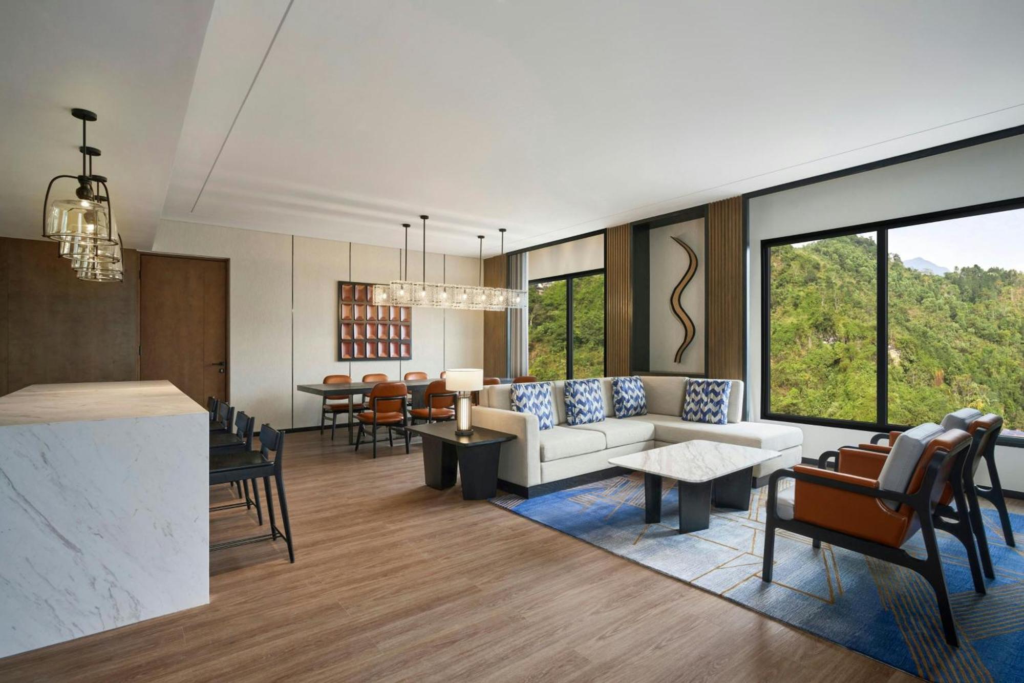 Hotel Four Points By Sheraton 5*