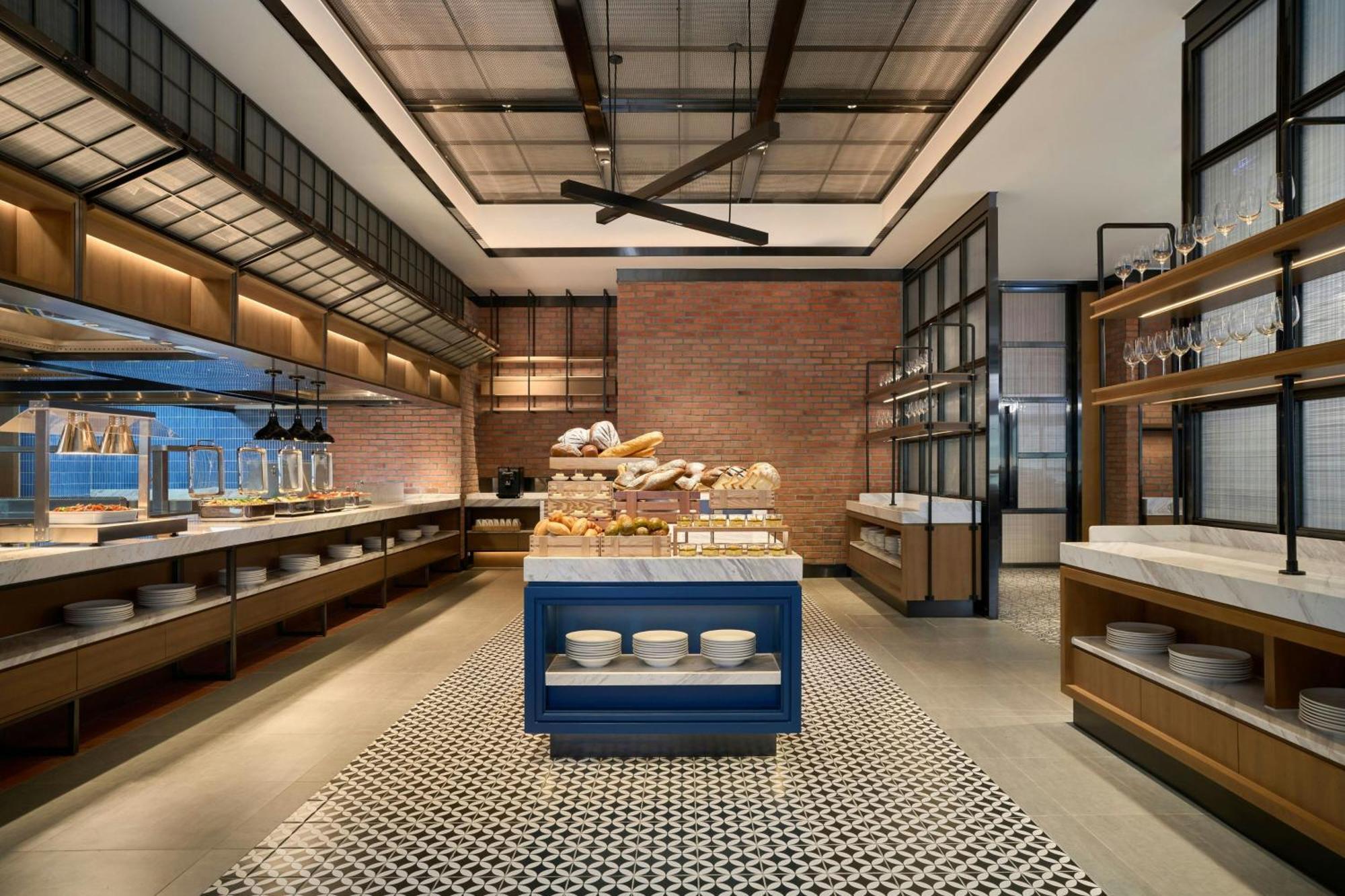 Four Points By Sheraton Отель Хазянг