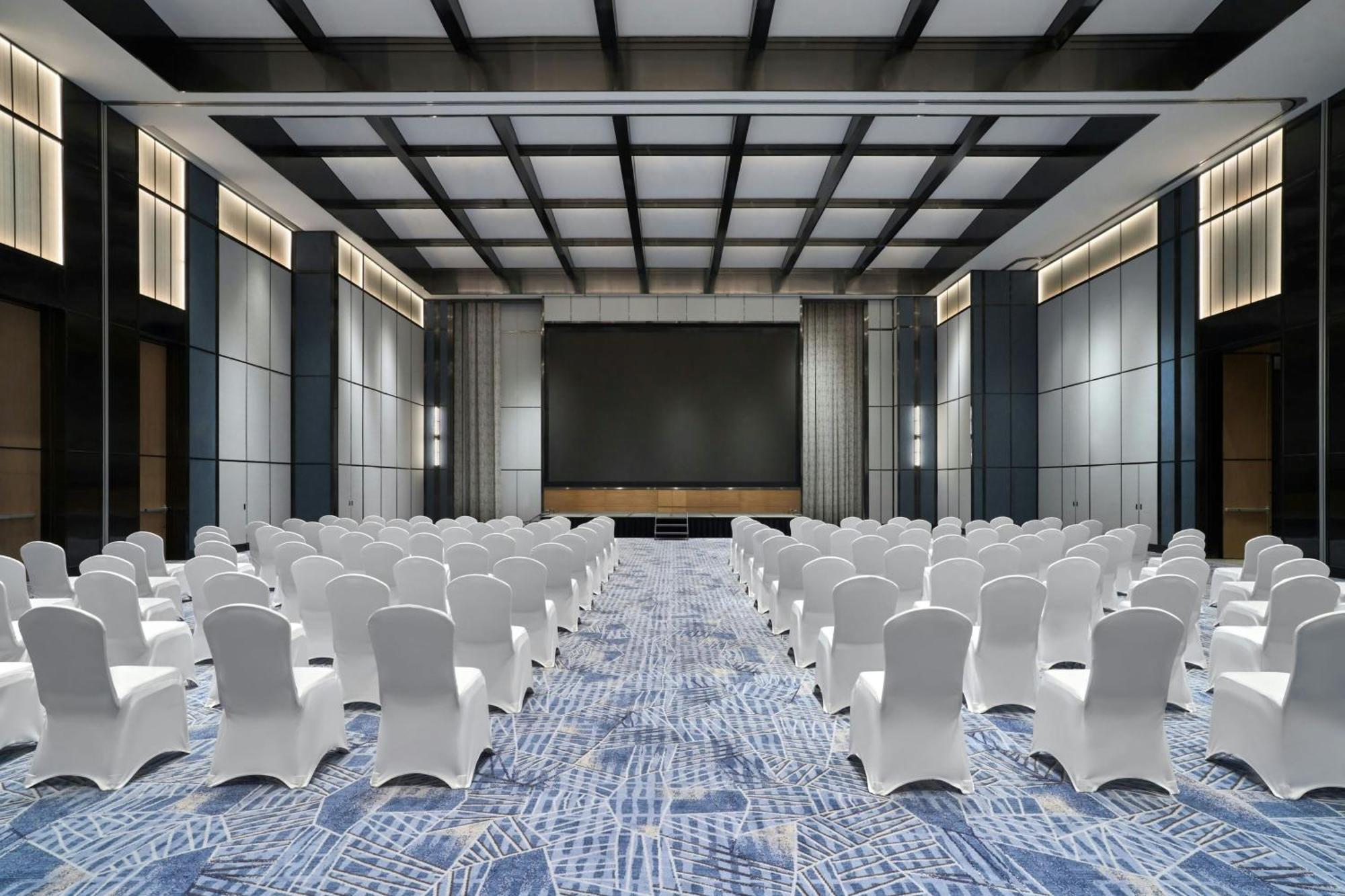 Hotel Four Points By Sheraton 5*