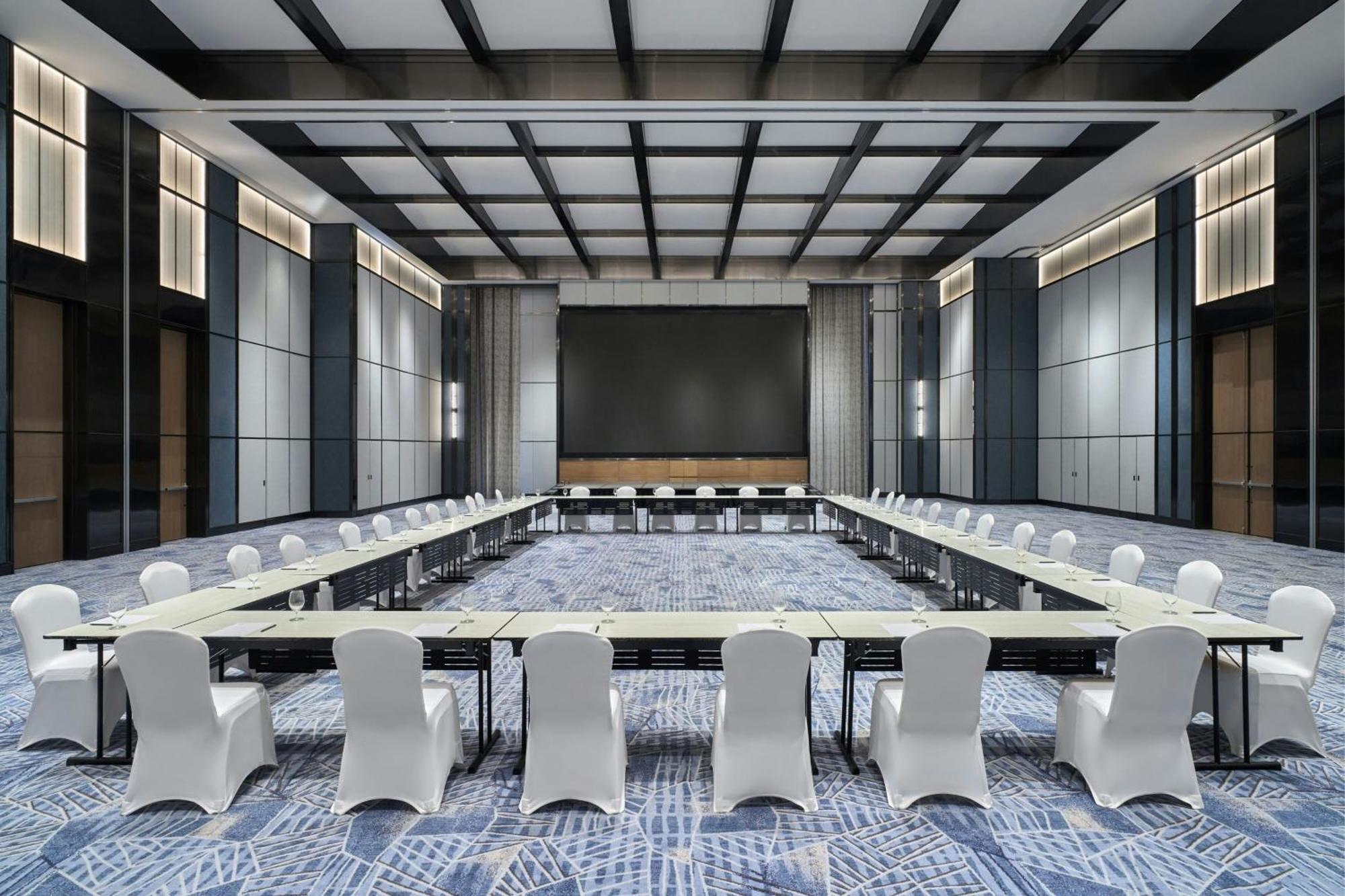 Four Points By Sheraton 5* Хазянг