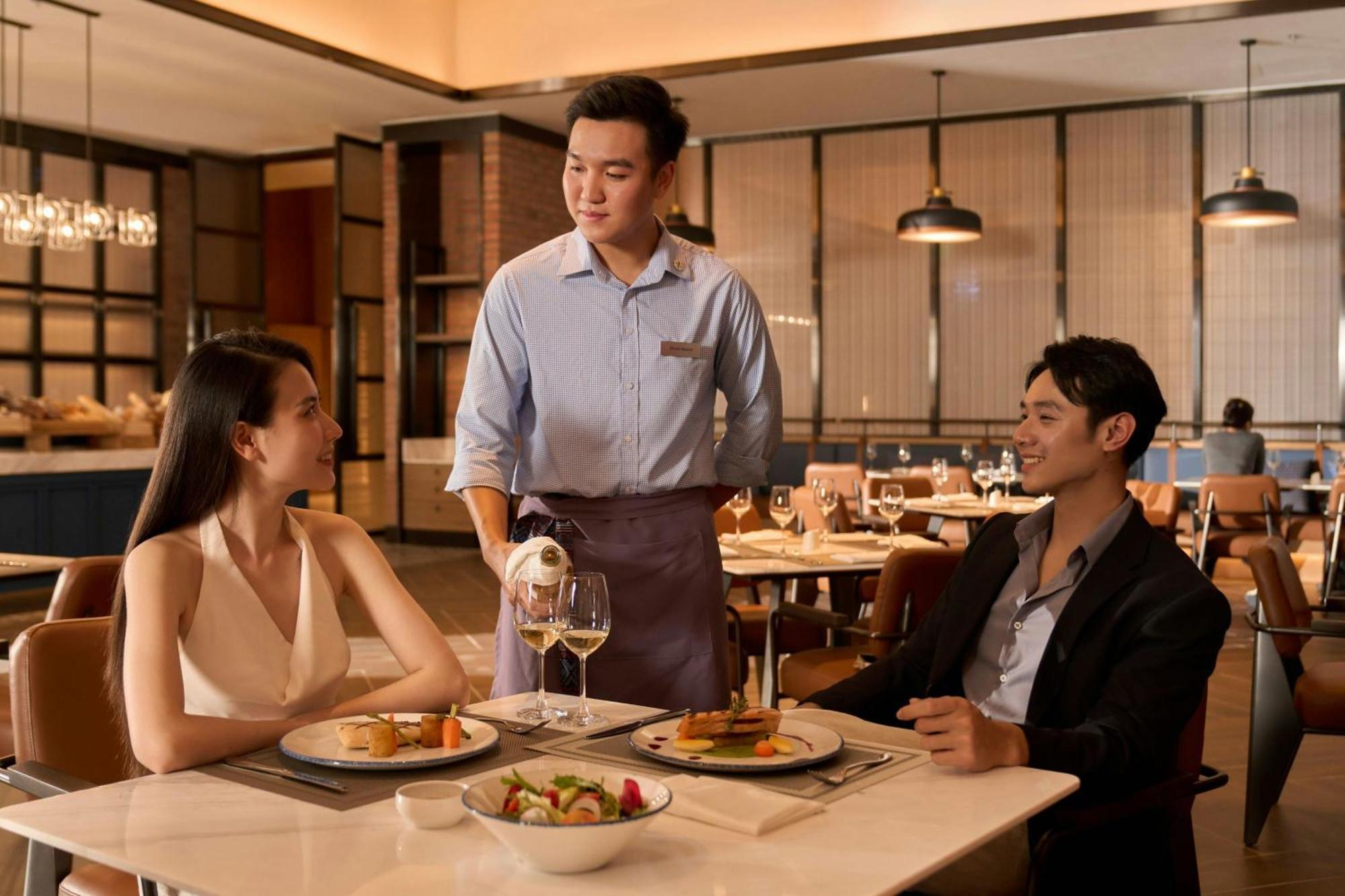 Four Points By Sheraton Hotel
